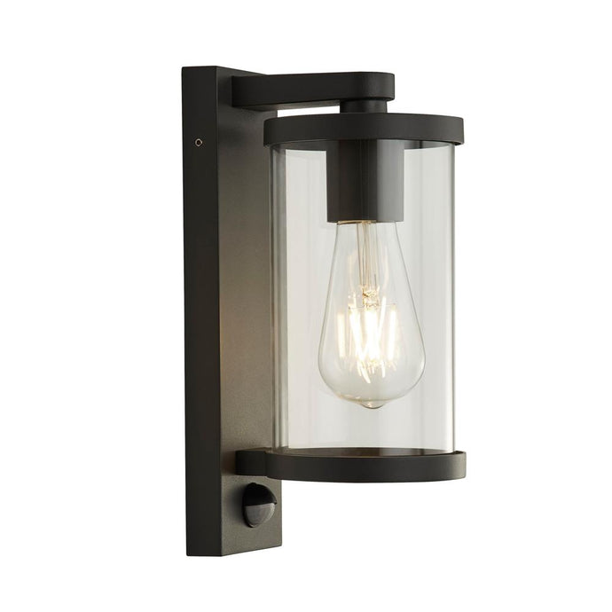 Searchlight 8631BK 1Lt Outdoor Wall/Porch Light With Pir - Black With Clear Glass - 26489